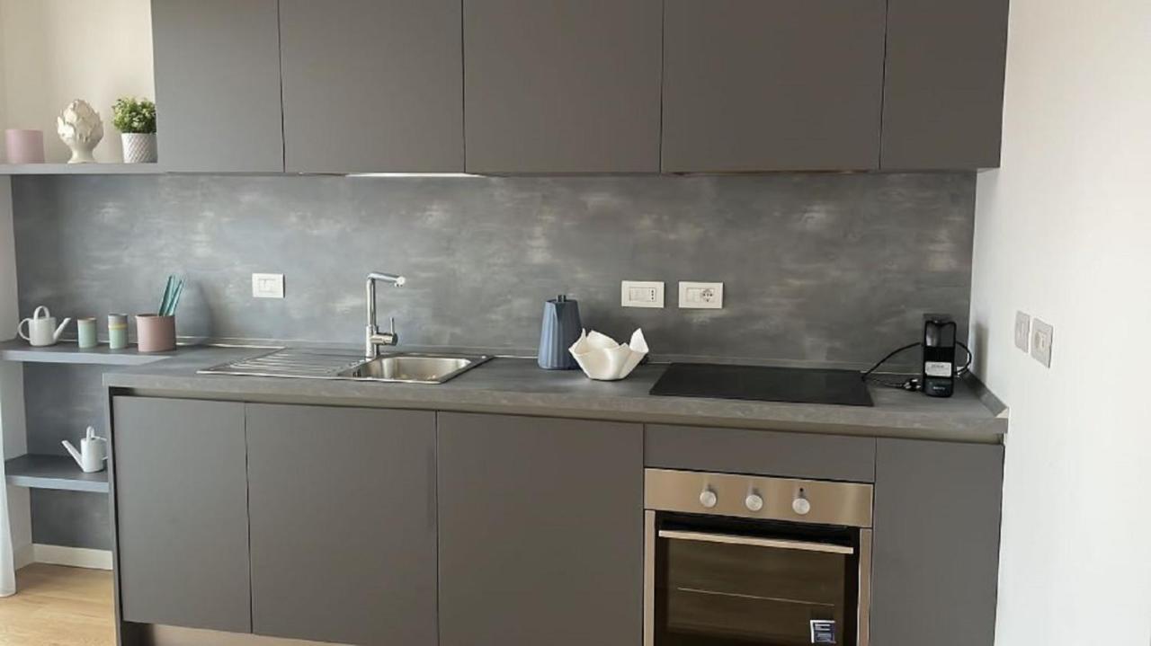 Number House - Number 9 Apartment Milan Luaran gambar